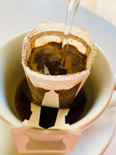 Laden Sie das Bild in den Galerie-Viewer, CoffeeBag "Colombia Quindio"
